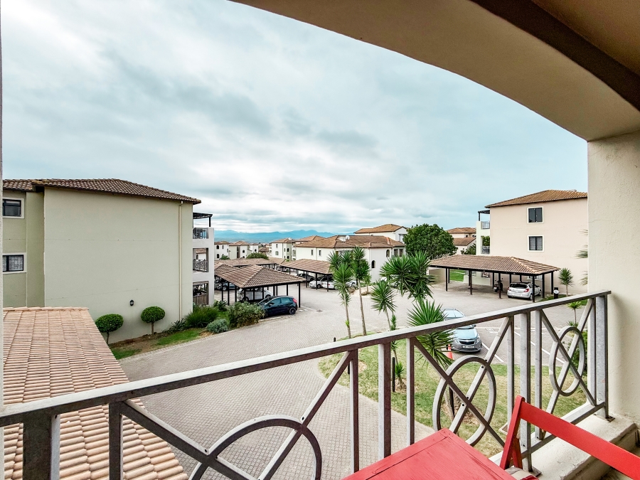 To Let 2 Bedroom Property for Rent in Bowtie Western Cape